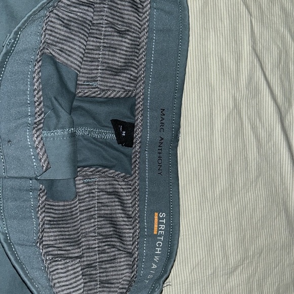 Gently use men’s shorts size 36 smoke-free home - Picture 5 of 6